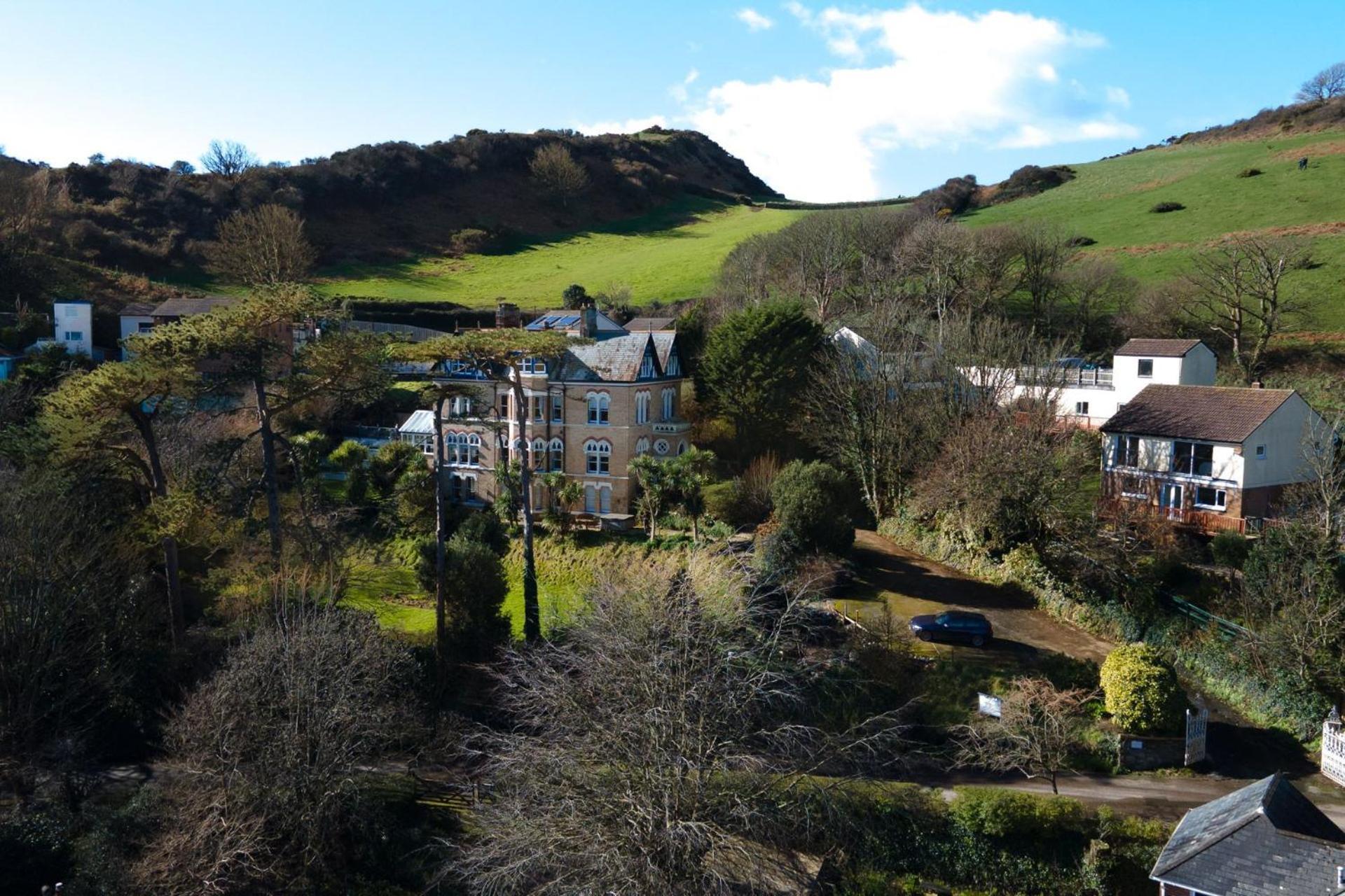 Westwell Hall Ilfracombe Esterno foto