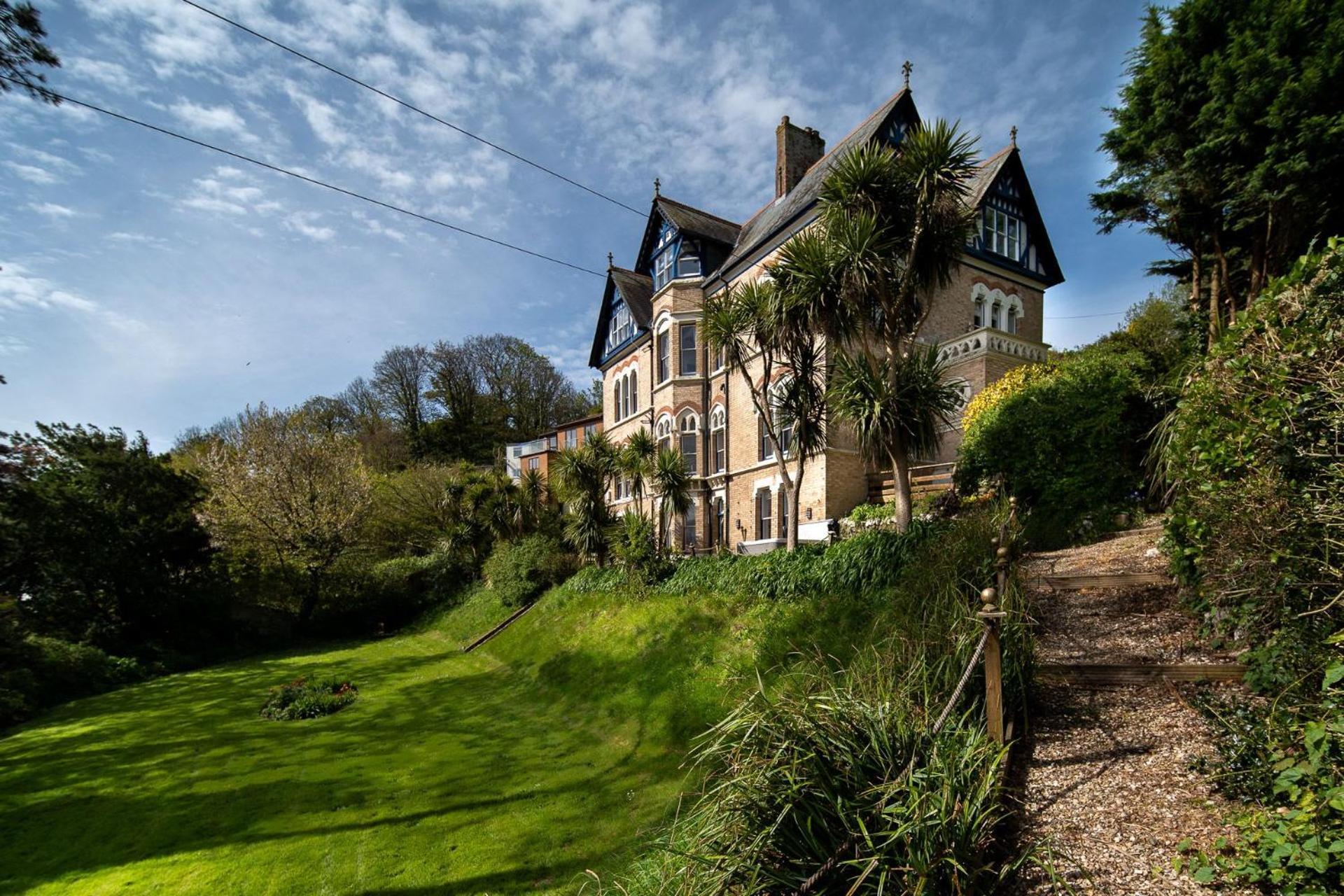 Westwell Hall Ilfracombe Esterno foto
