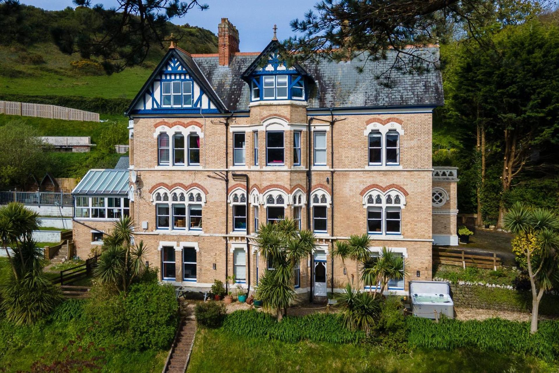 Westwell Hall Ilfracombe Esterno foto